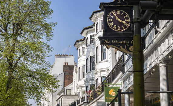 06 THE PANTILES